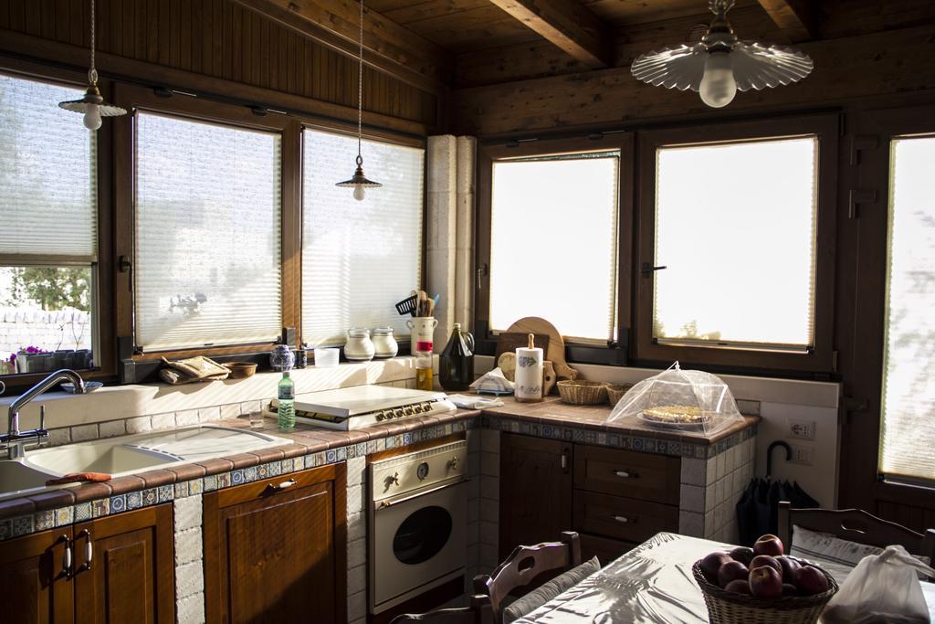 Bed and Breakfast La Gazza Ladra Альберобелло Экстерьер фото