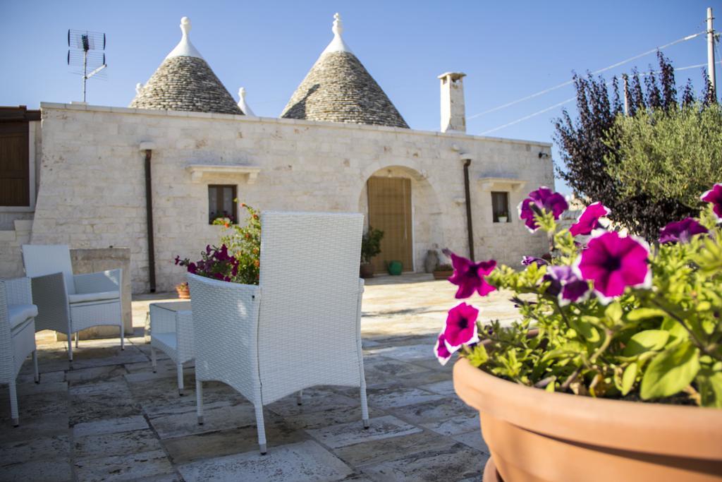 Bed and Breakfast La Gazza Ladra Альберобелло Экстерьер фото