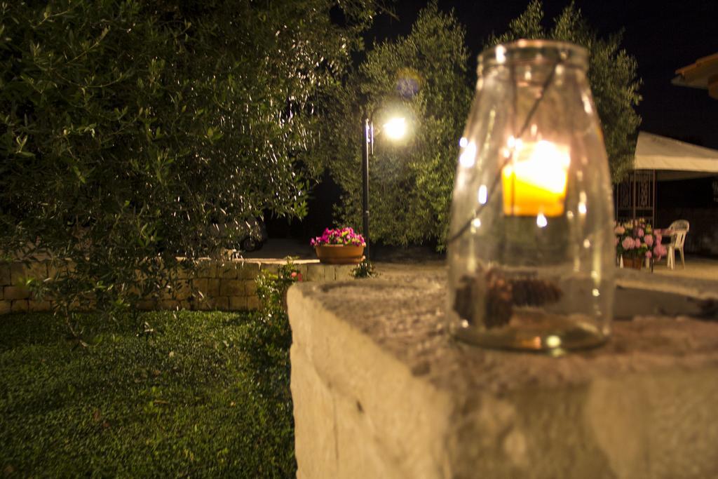Bed and Breakfast La Gazza Ladra Альберобелло Экстерьер фото