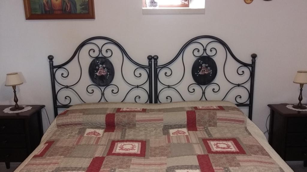 Bed and Breakfast La Gazza Ladra Альберобелло Экстерьер фото